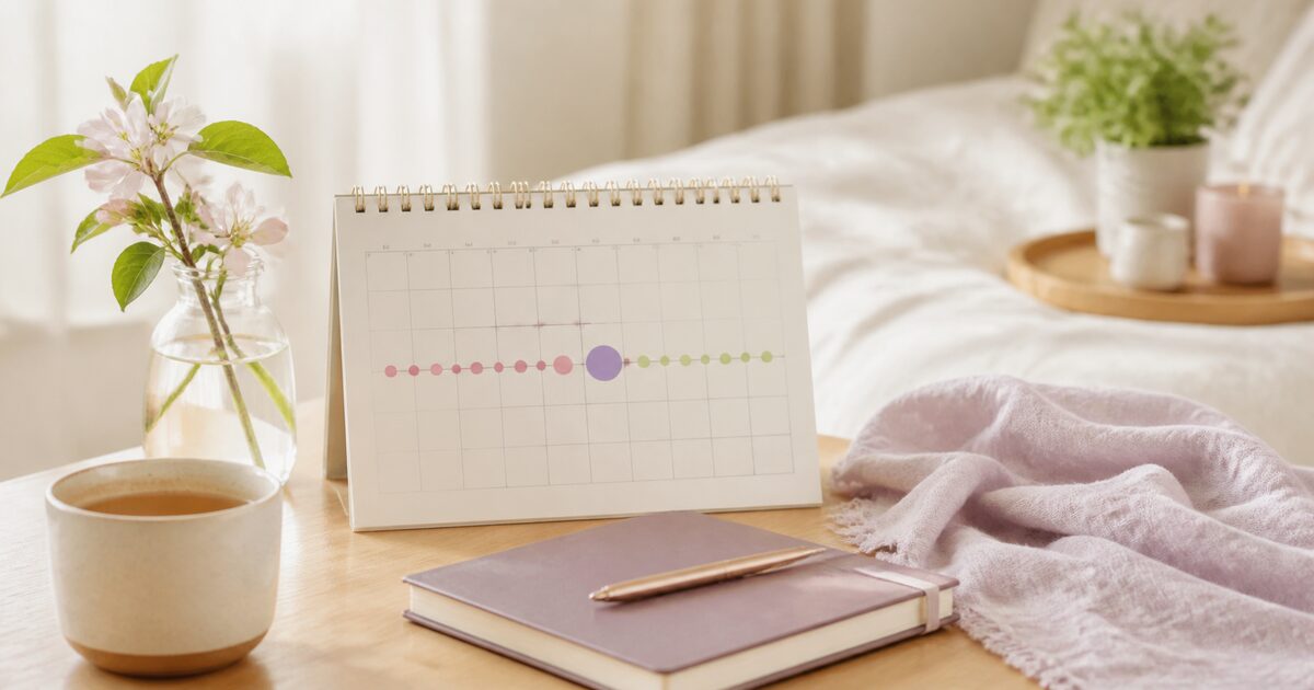 Tischkalender mit einer Punktreihe, in der ein einzelner Tag violett hervorgehoben ist